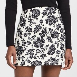 Romeo Mini Skirt